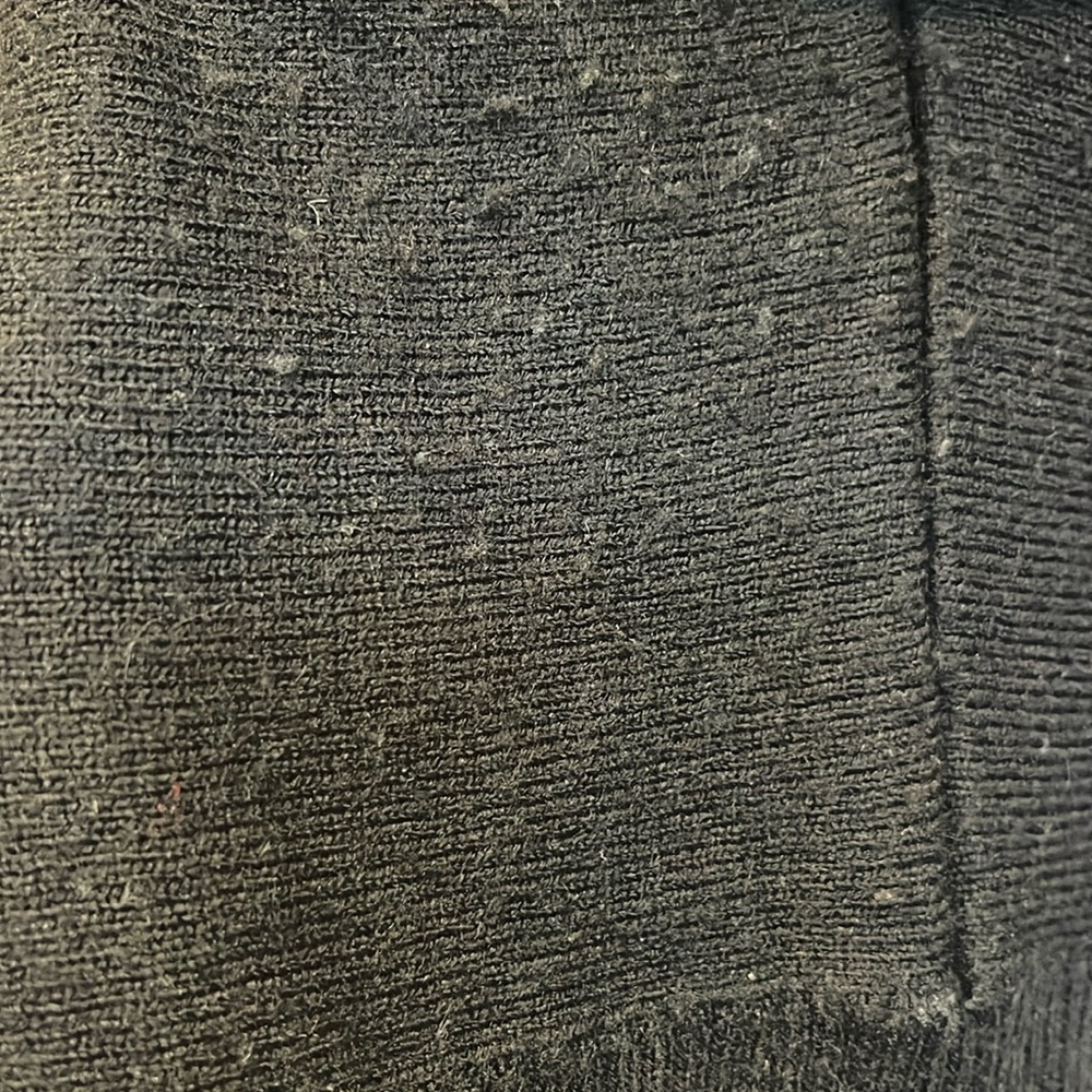 BCBGMaxAzria sweater - Picture 10 of 10